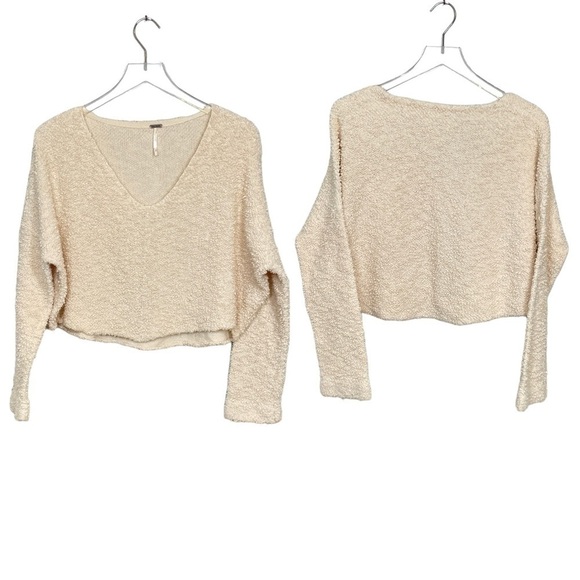 Free People Ivory/Cream Bouclé V Neck Crop Top High Low Hem Boxy Fit Size S - Picture 4 of 14